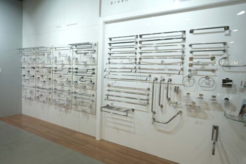 premium-bathroom-fittings-and-taps